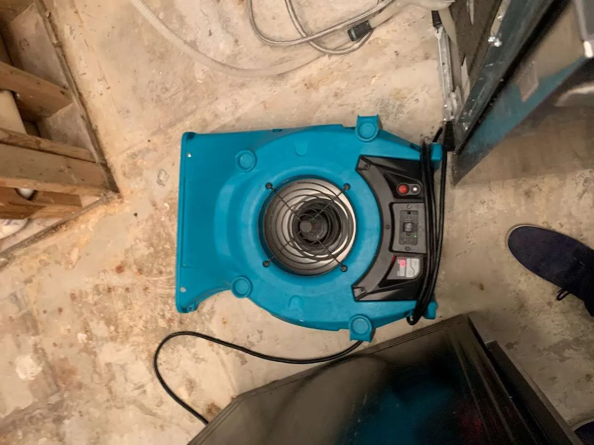 Air mover drying equipment for Fire & Smoke Damage Restoration in Chanhassen